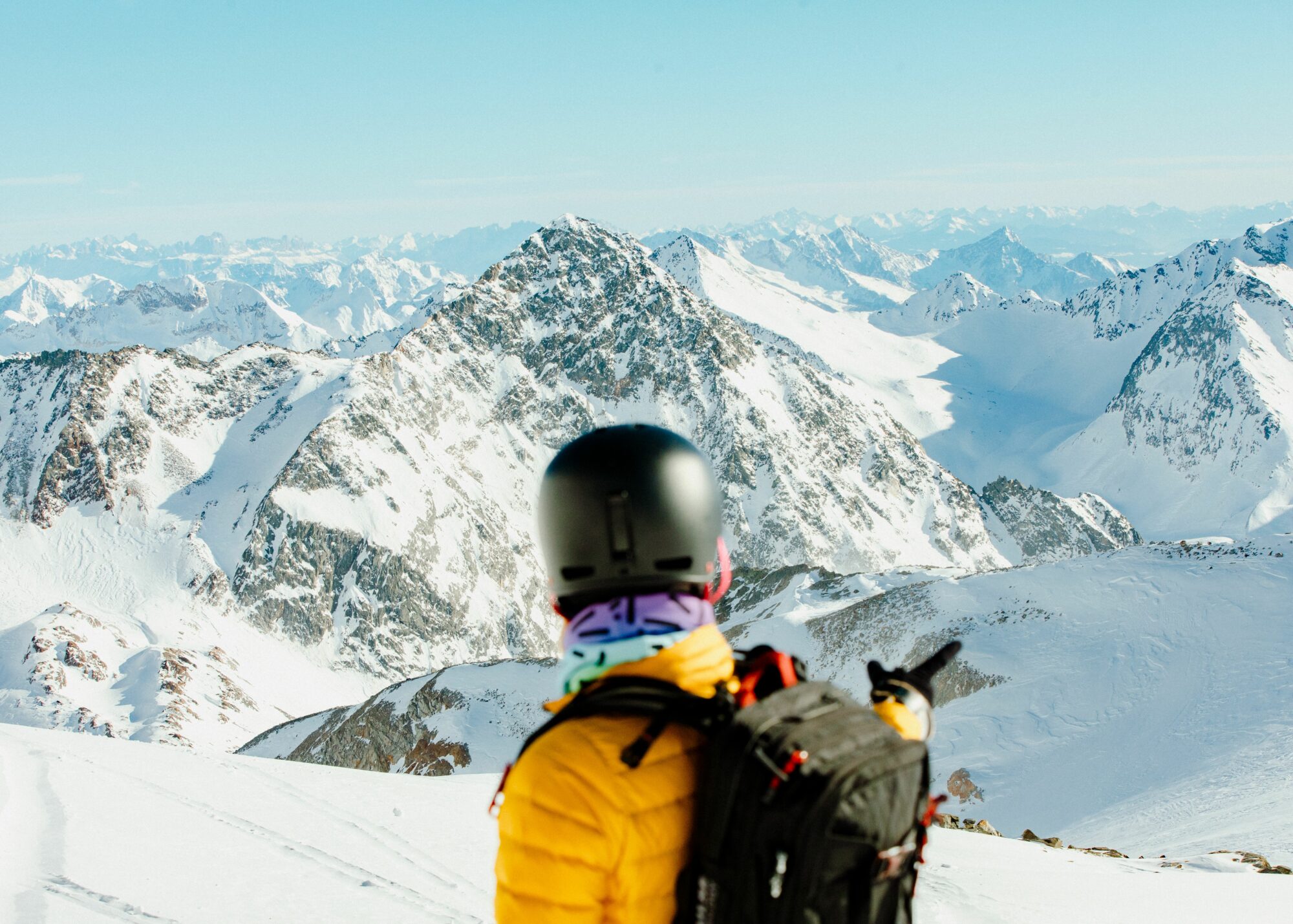 am Stubaier Gletscher Seit 2021 fahren drei weitere Direktzüge aus Berlin, Frankfurt und Malmö nach Tirol. © Tirol Werbung / Hans Kapferer